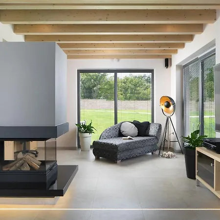 Ambienta ヴィラ *