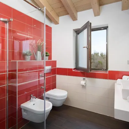 Ambienta ヴィラ Svetvinčenat